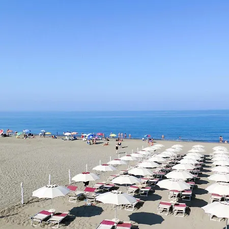 Relais-2 By Interhome * Marina Di Bibbona